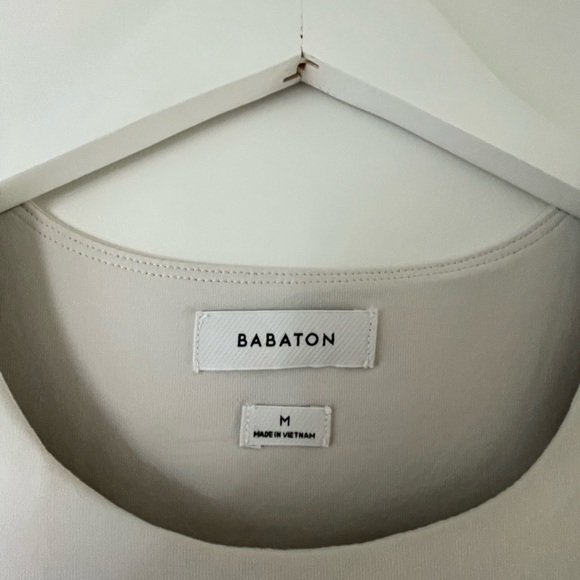 A baton contour t shirt - Picture 2 of 3